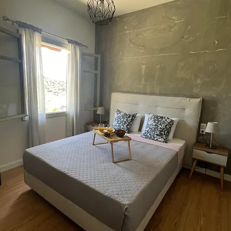 Flower Città di Skiathos