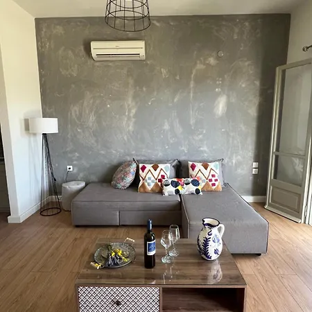 Nyaraló Flower Szkiáthosz