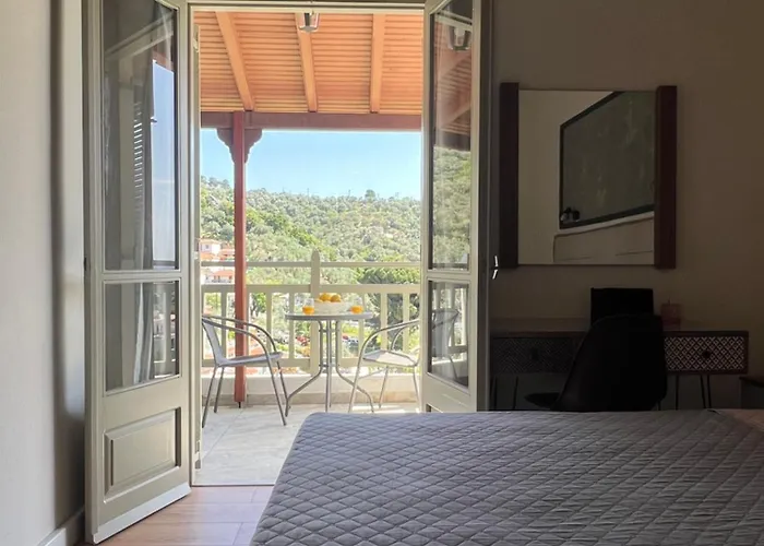 בית נופש Flower העיירה סקיאתוס